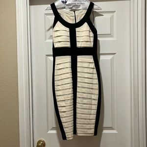 Cach’e Dress Super Flattering, size 6